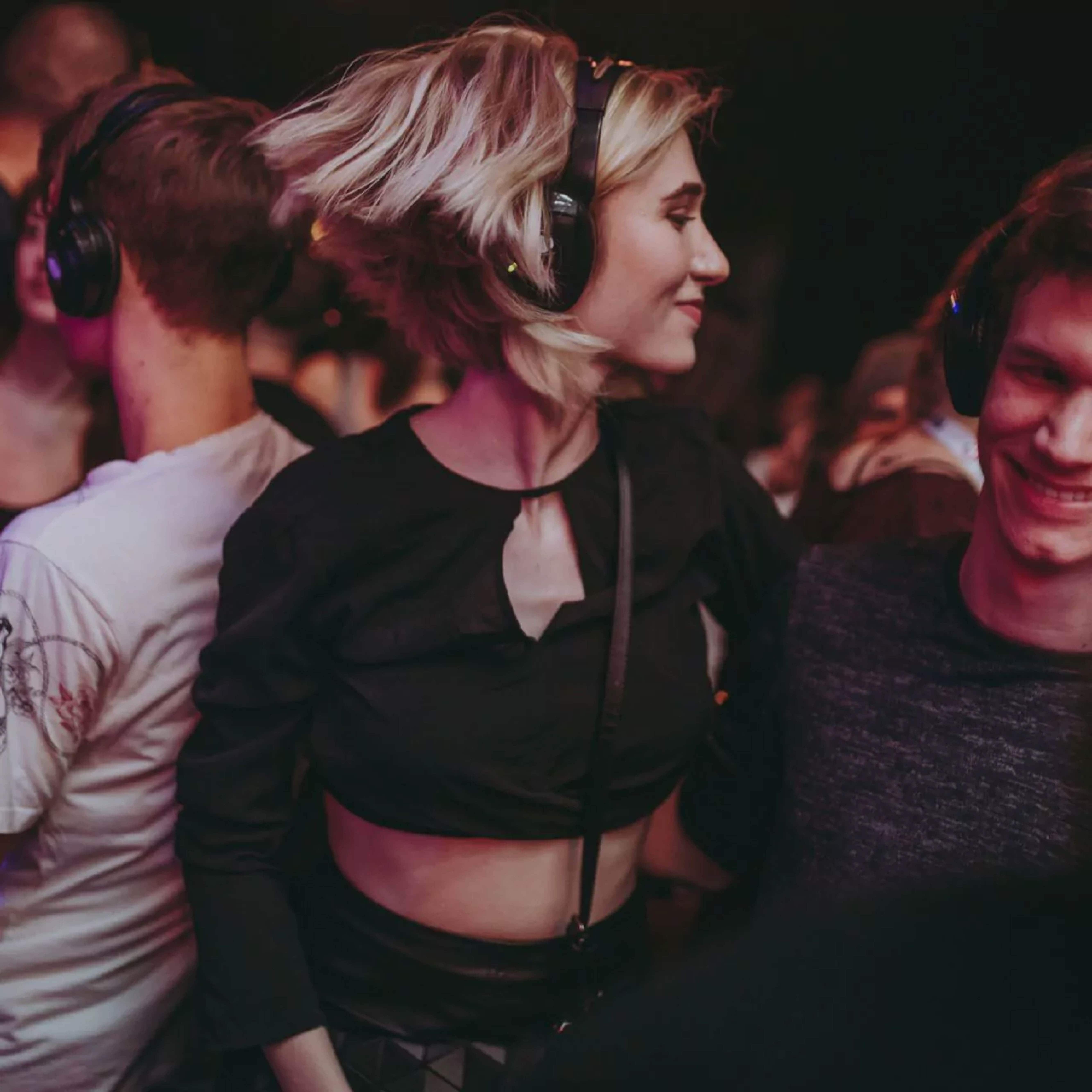 Silent Disco Beach Tour